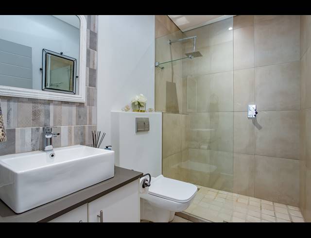 3 BEDROOM FREEHOLD FOR SALE IN KLEINE PARYS 2